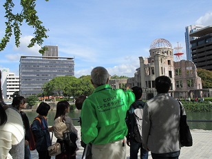 Tour of Monuments in Hiroshima Peace Memorial Park by Peace Volunteers