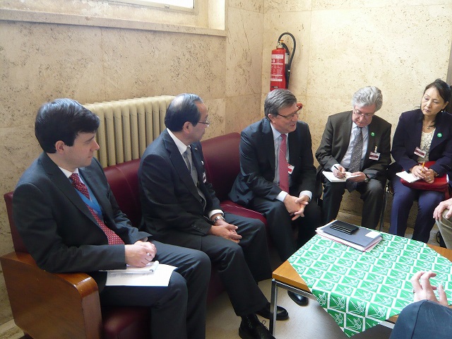 Meeting with the Director of the Arms Control and Disarmament Department of Belgium