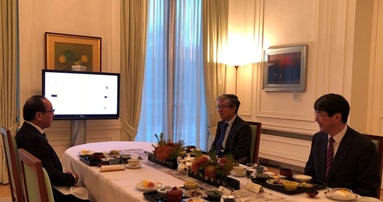 八木毅在ドイツ連邦共和国特命全権大使との面会