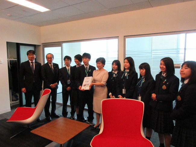 Meeting and delivering petition to UN Under-Secretary-General and High Representative for Disarmament Affairs 